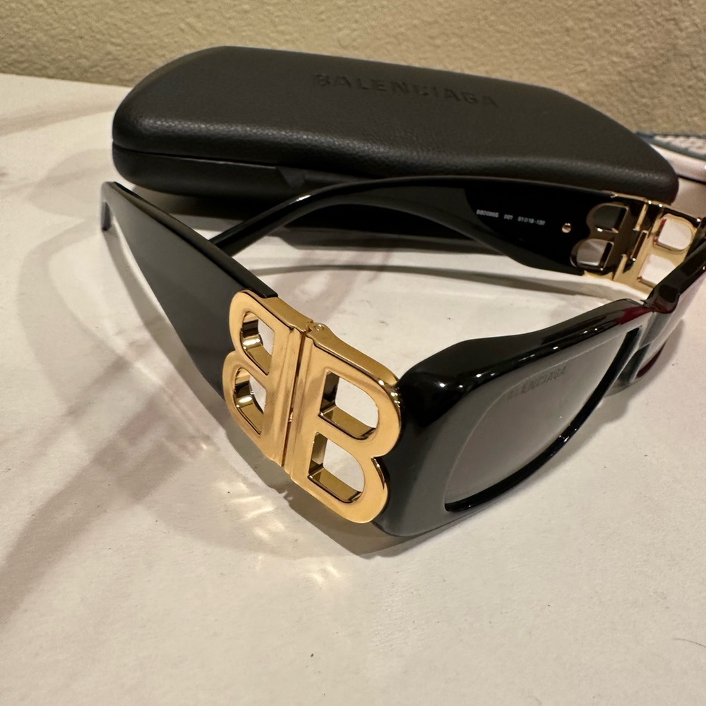 Balenciaga Black and Gold Sunglasses - Picture 2 of 5